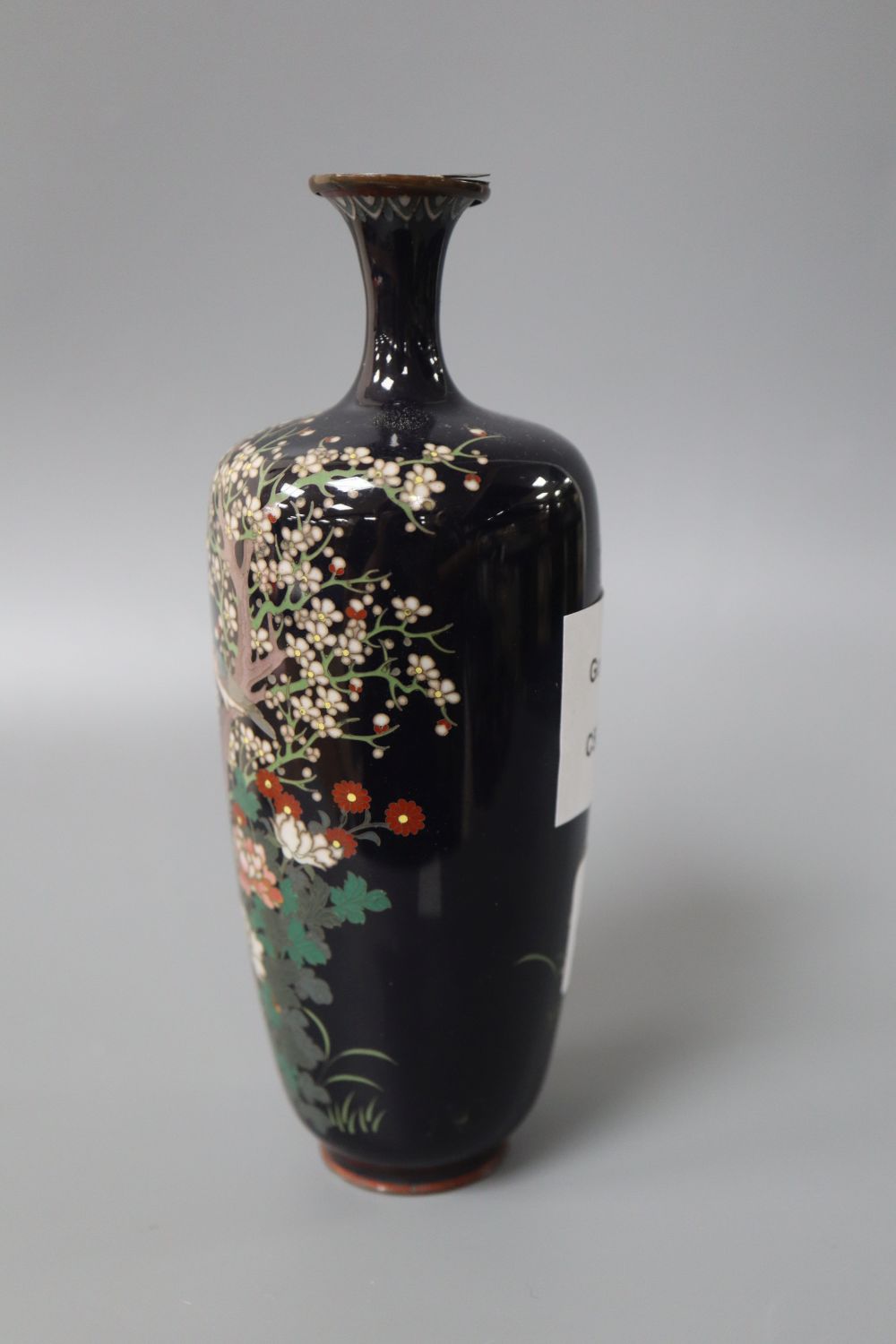 A Japanese cloisonne vase, height 15cm (a.f.)